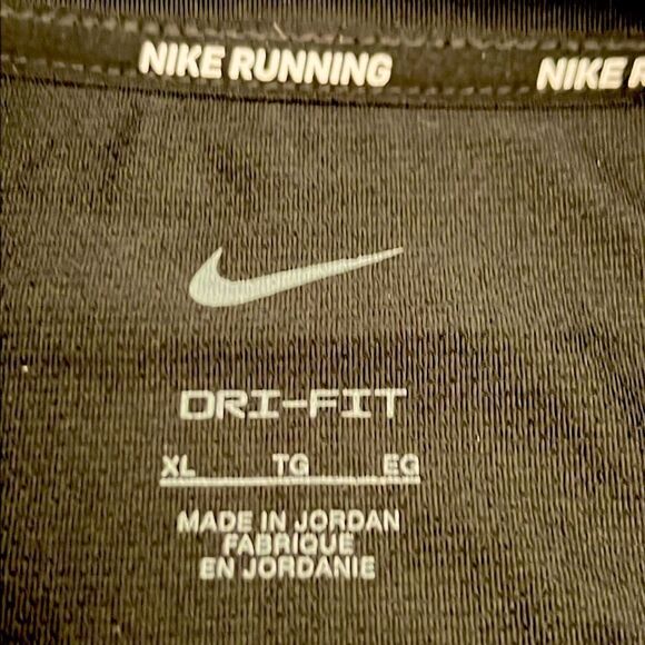 EUC Nike DriFIT 1/4 Zip Running Top XL - Picture 4 of 11